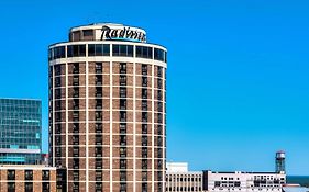 Radisson Hotel Duluth-Harborview